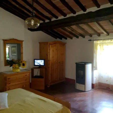 Localita San Giuliano * Умбертиде